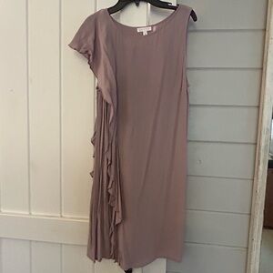 Leith One-Shoulder Ruffle Shift Dress in Mauve